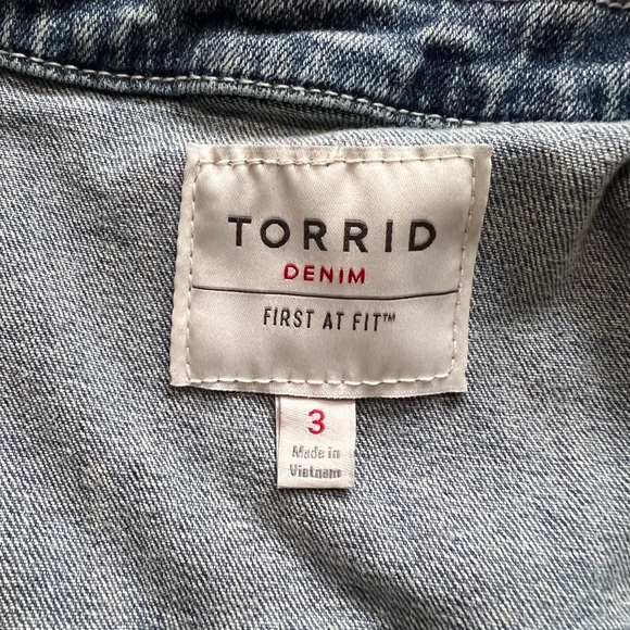 Torrid : cropped denim vest - Picture 13 of 14